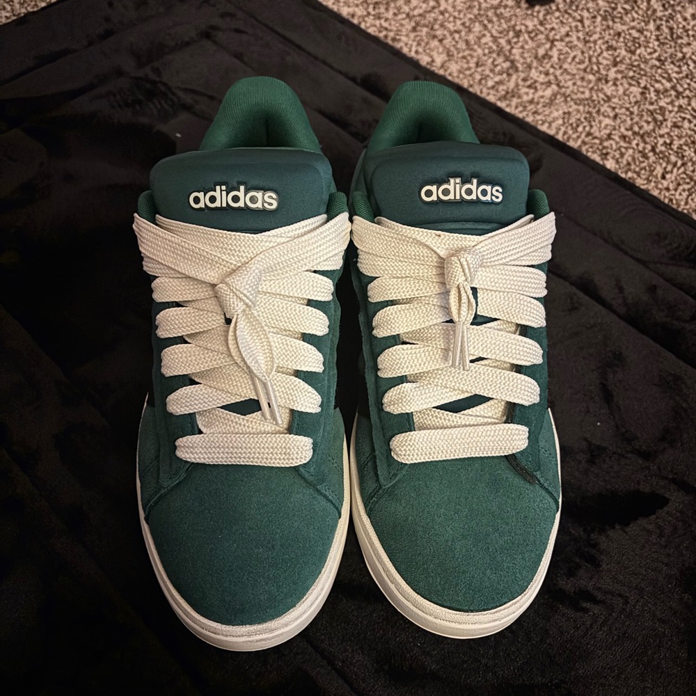 Adidas Alpha Court 00’s ‘ Forest green/ black/ off-white’ size 9 men’s - Picture 5 of 7